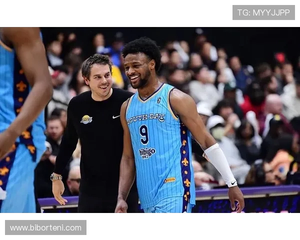 布朗尼今日出战10分钟无得分表现 三分球两投皆失仅贡献1篮板1助攻